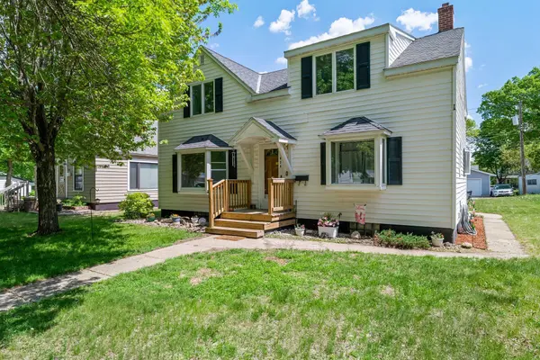 820 N 6th ST, Montevideo, MN 56265