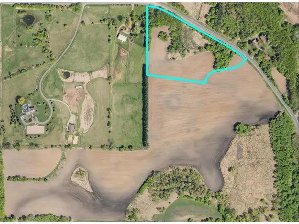 2535 Pioneer TRL, Medina, MN 55340