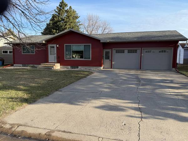 404 4th AVE W, Ada, MN 56510