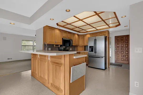 3604 Crestwood DR NE, Alexandria, MN 56308