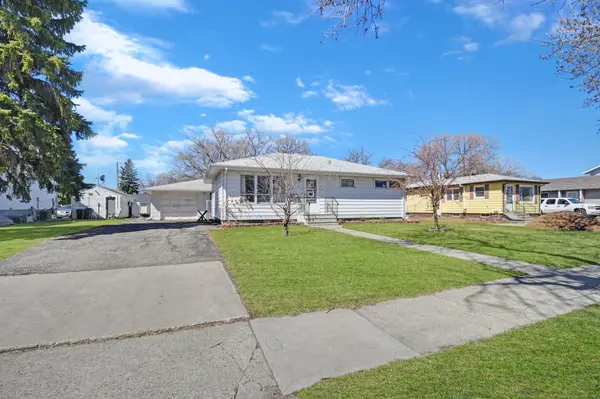 706 26 ST N, Fargo, ND 58102
