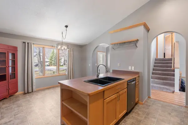 13910 Cherrywood DR, Baxter, MN 56425