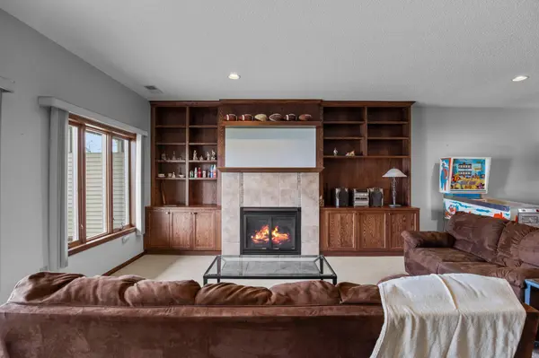 5538 County Road 6 SW, Howard Lake, MN 55349