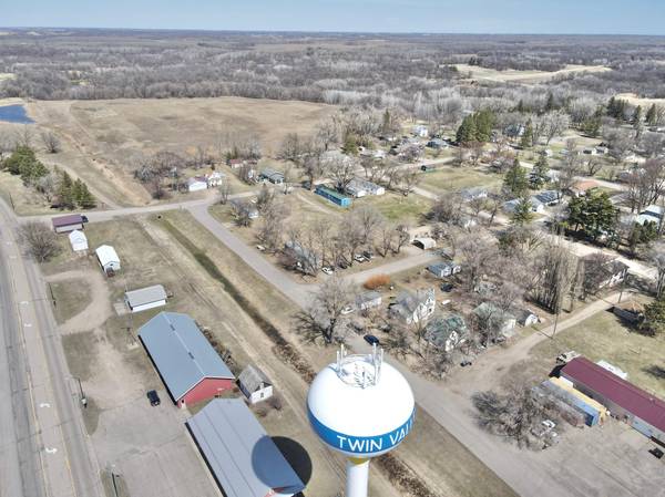 200 1st St NE, Twin Valley, MN 56584