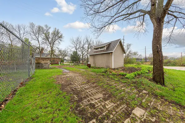 425 2nd ST S, Waterville, MN 56096