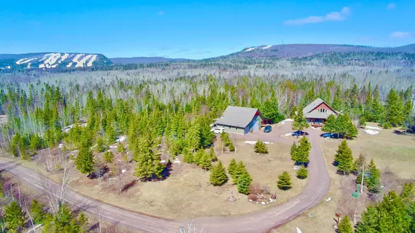 21 Turnagain TRL, Lutsen, MN 55612