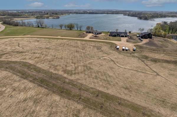2xxx Lakeview Court, Cleveland, MN 56017
