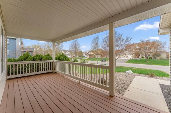 343 Foster AVE, Carver, MN 55315