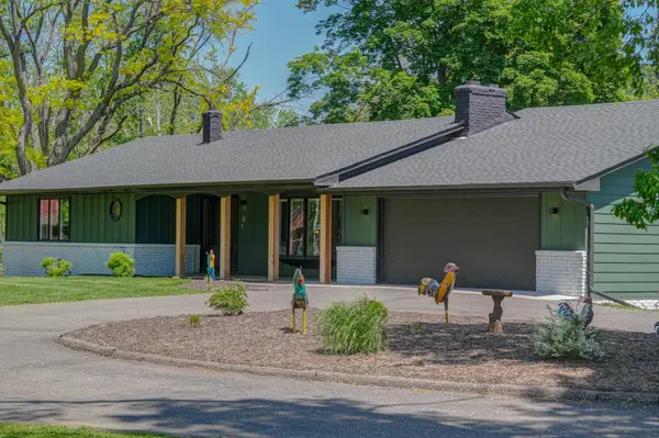 980 Rosabell ST, Marine On Saint Croix, MN 55047