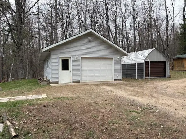 7869 Lunar LN, Pequot Lakes, MN 56472