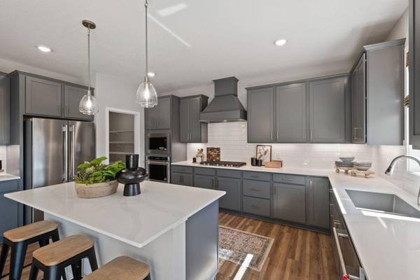 4907 Blake WAY, Woodbury, MN 55129