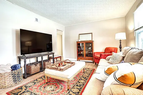 16724 Upper 5th ST N, Lakeland, MN 55043