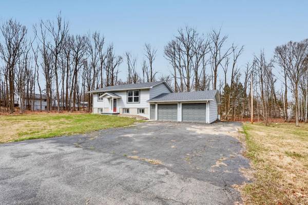 814 Rogers AVE, Grand Rapids, MN 55744