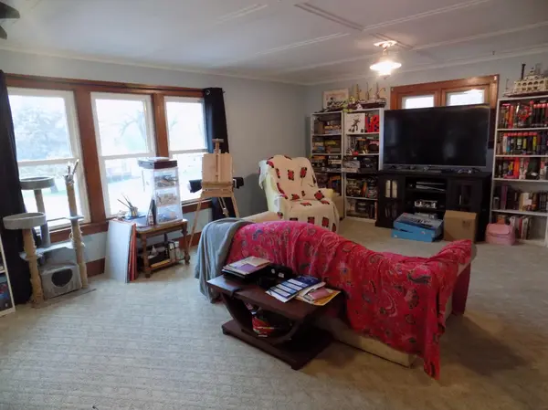 101 4th AVE N, Lakefield, MN 56150
