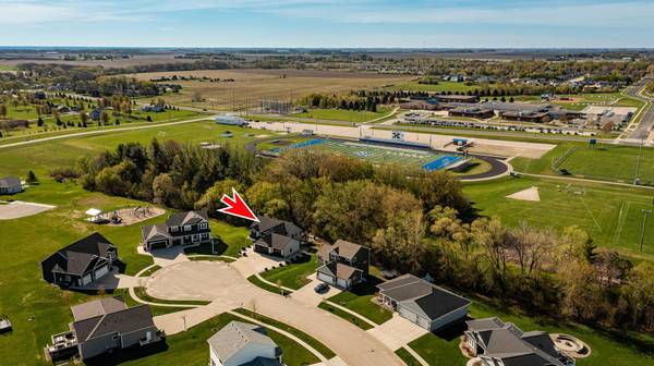 505 21st PL NE, Kasson, MN 55944