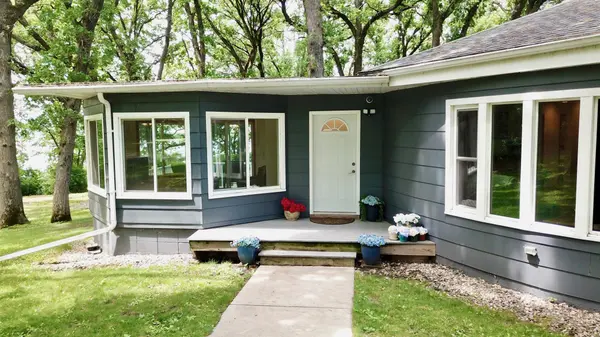 19093 610th AVE, Litchfield, MN 55355