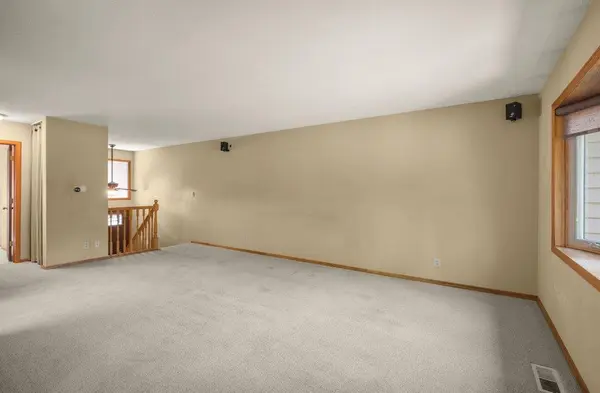 244 W Eagle Lake DR, Maple Grove, MN 55369