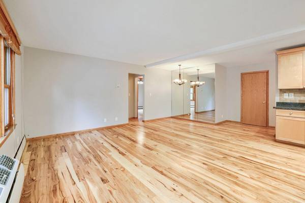 415 Ridgewood AVE #101, Minneapolis, MN 55403