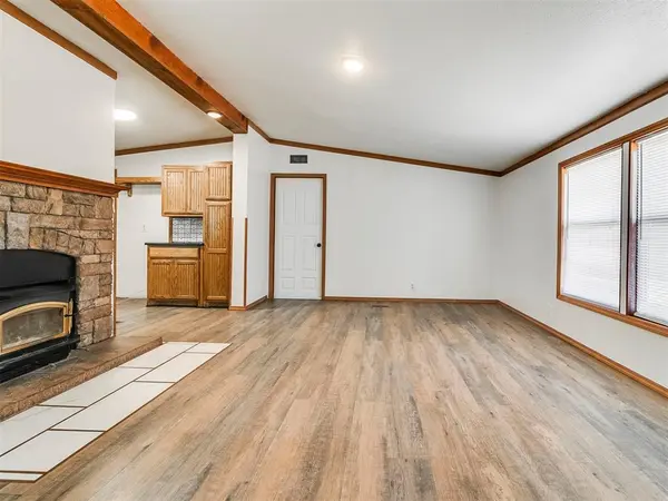 21700 Martin RD, Harrah, OK 73045