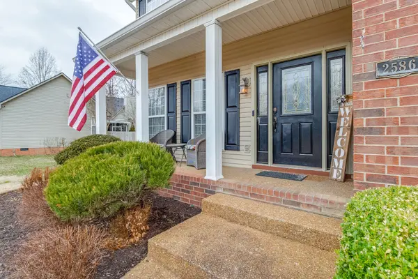 2586 Milton Ln, Thompsons Station, TN 37179