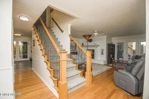 174 Lance Lane, La Follette, TN 37766