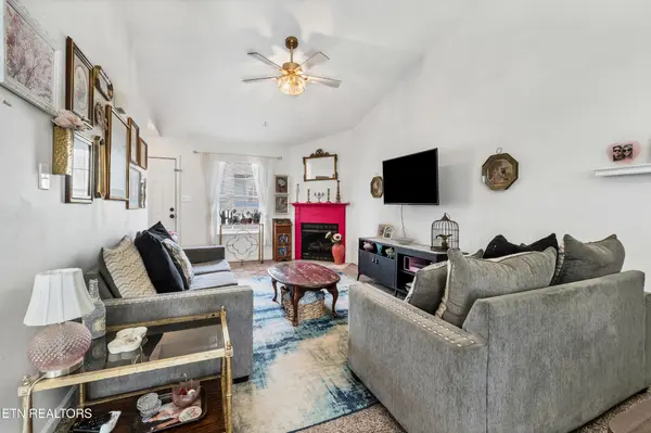818 Calypso Way #10, Knoxville, TN 37923