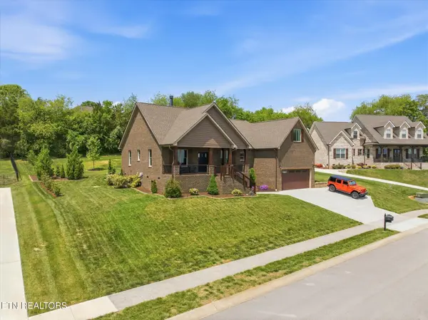 1402 Rippling Waters Circle, Sevierville, TN 37876