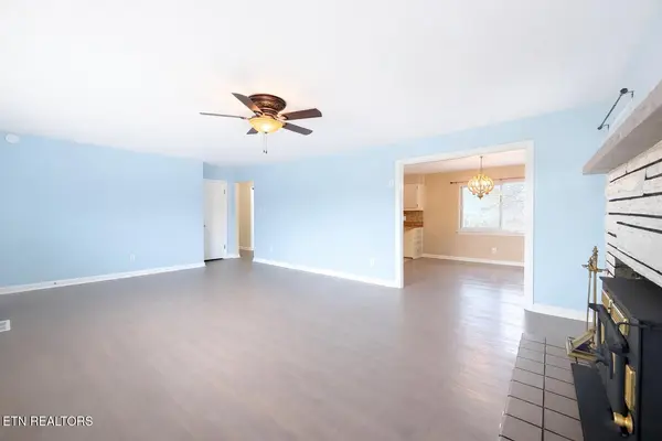 713 Cooper Ave, Rockwood, TN 37854