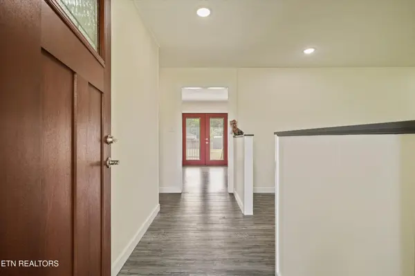 9120 Sherrod Drive, Knoxville, TN 37924