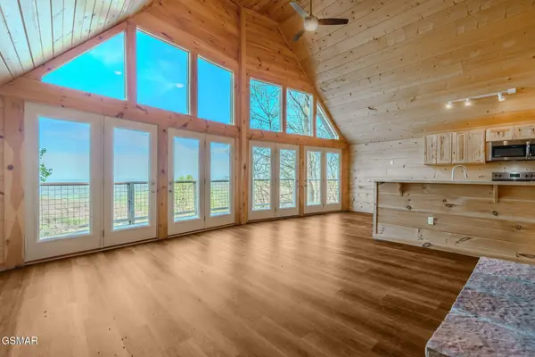 2821 Overholt Trail, Sevierville, TN 37862