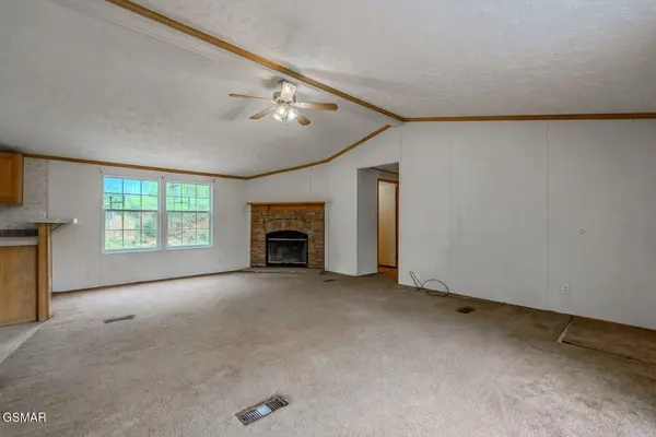 349 S Marlowe Lane, Speedwell, TN 37870