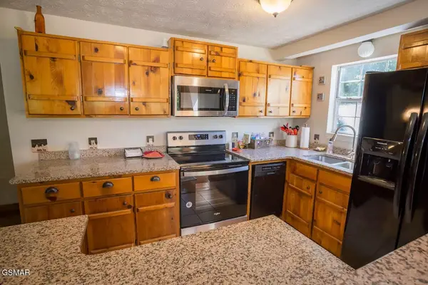676 Rocky Flats Road, Cosby, TN 37722