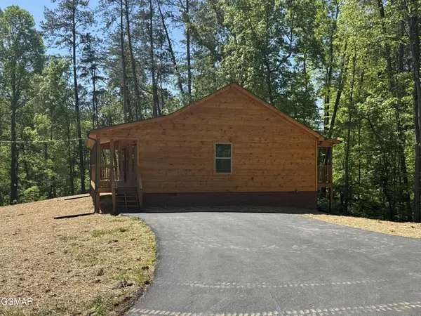 4002 Wears Cove Road, Sevierville, TN 37862