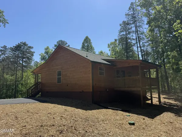 4002 Wears Cove Road, Sevierville, TN 37862