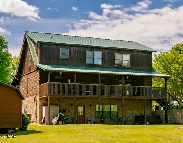 3525 Autumn Woods Lane, Sevierville, TN 37862