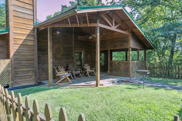 853 Lloyd Huskey Road, Pigeon Forge, TN 37863