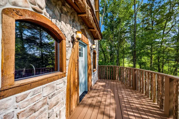 970 Douglas Dam Road, Kodak, TN 37764