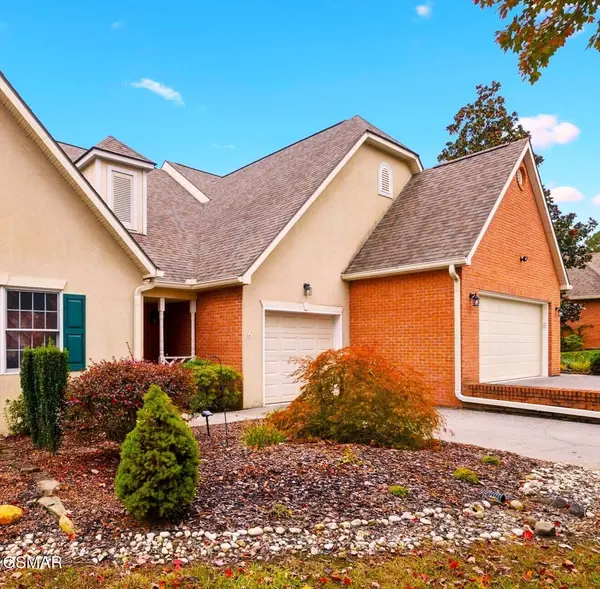 375 Paine Lake Drive, Sevierville, TN 37862