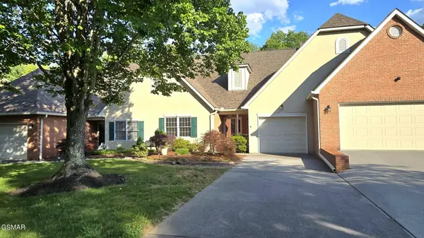 375 Paine Lake Drive, Sevierville, TN 37862