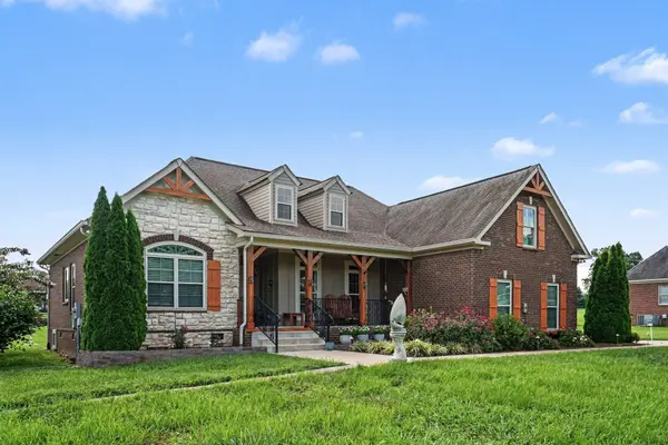 3043 Cross Gate Ln, Columbia, TN 38401