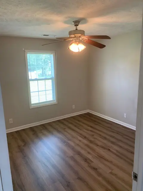 302 Fairway Grn, Shelbyville, TN 37160