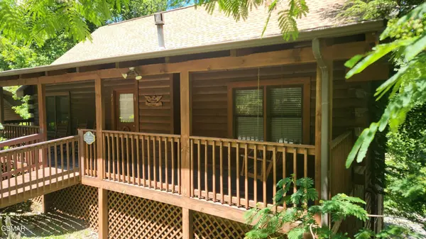 713 Golden Eagle Way #223, Pigeon Forge, TN 37863