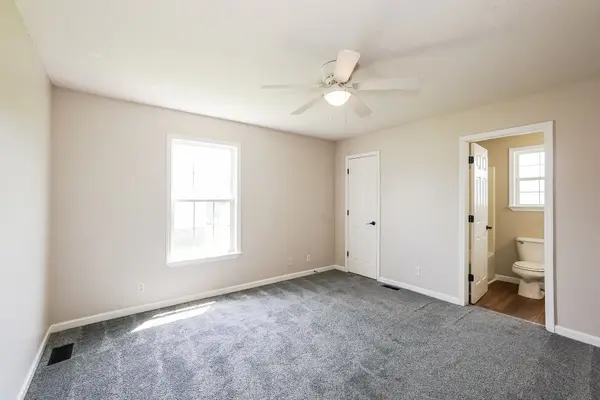 429 Filmore Rd, Oak Grove, KY 42262