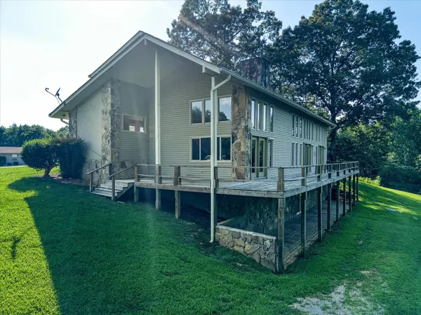 3916 Indian Mound Rd, Sparta, TN 38583