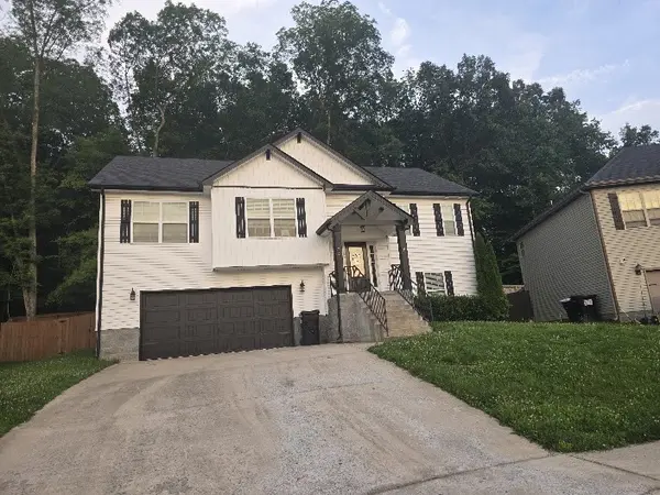 1656 Rains Rd, Clarksville, TN 37042