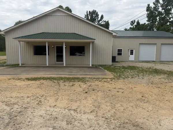 1414 Summertown Hwy, Hohenwald, TN 38462