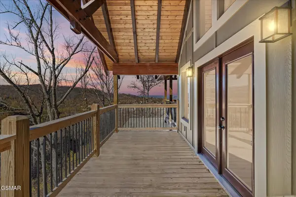 711 Short Ridge Court, Gatlinburg, TN 37738