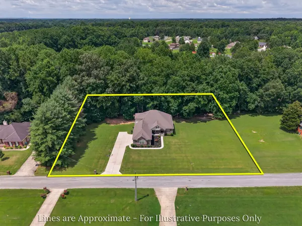27 Windridge Dr, Fayetteville, TN 37334
