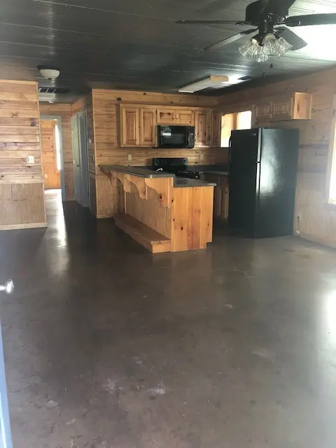 2100 Columbia Hwy, Pulaski, TN 38478