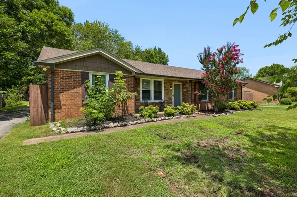 2310 Bradley St,  Pleasant View,  TN 37146